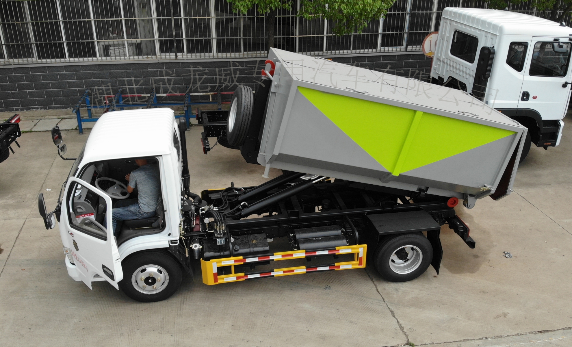 城市小清新，楚飛牌環(huán)衛(wèi)車